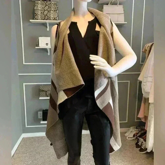 Unbranded Sweater Wrap Women's One Size Blanket Cape Shawl Cape Tan brown. - Picture 1 of 9